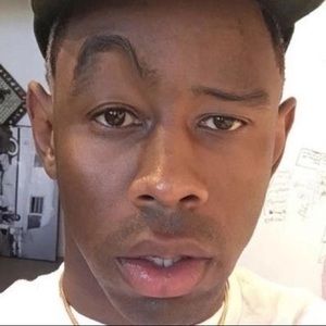 Meet your Posher, Naya